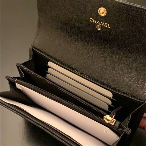 chanel boy old medium review|boy Chanel medium flap wallet.